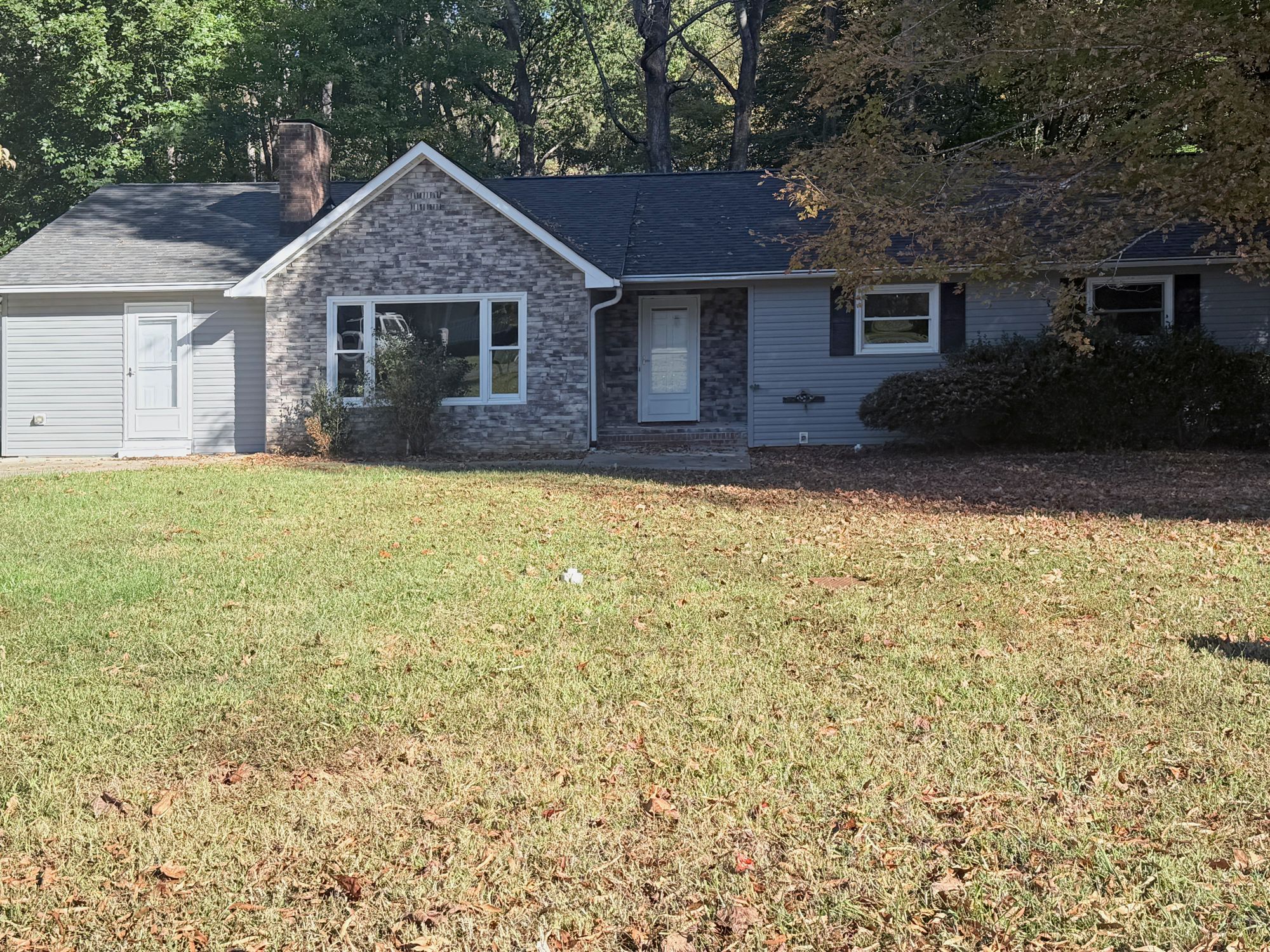 222 Pleasantview Drive — front exterior