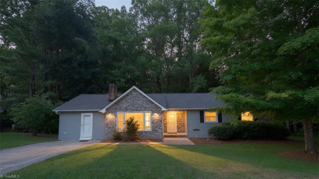 222 Pleasantview Drive front exterior at dusk