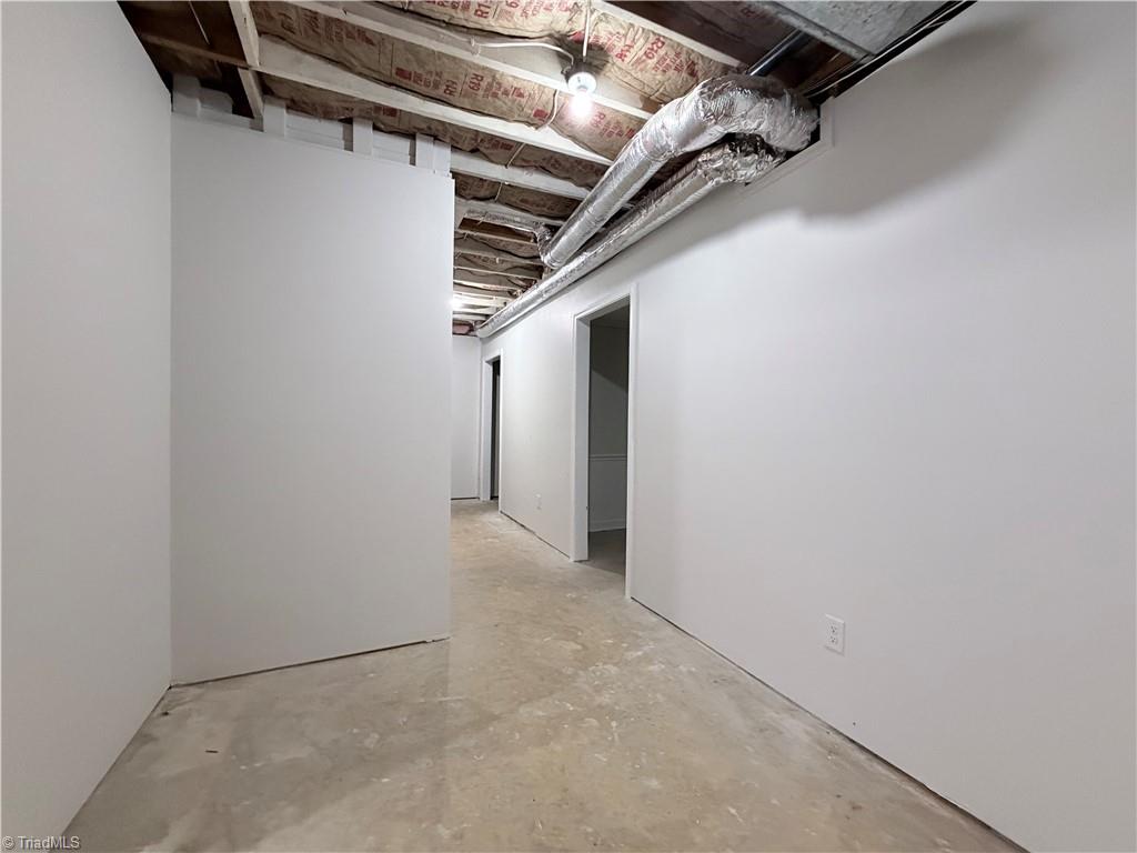 Basement room ready to finish